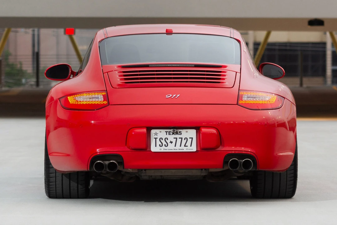 2011 Porsche 997 Carrera - Image 9 of 31