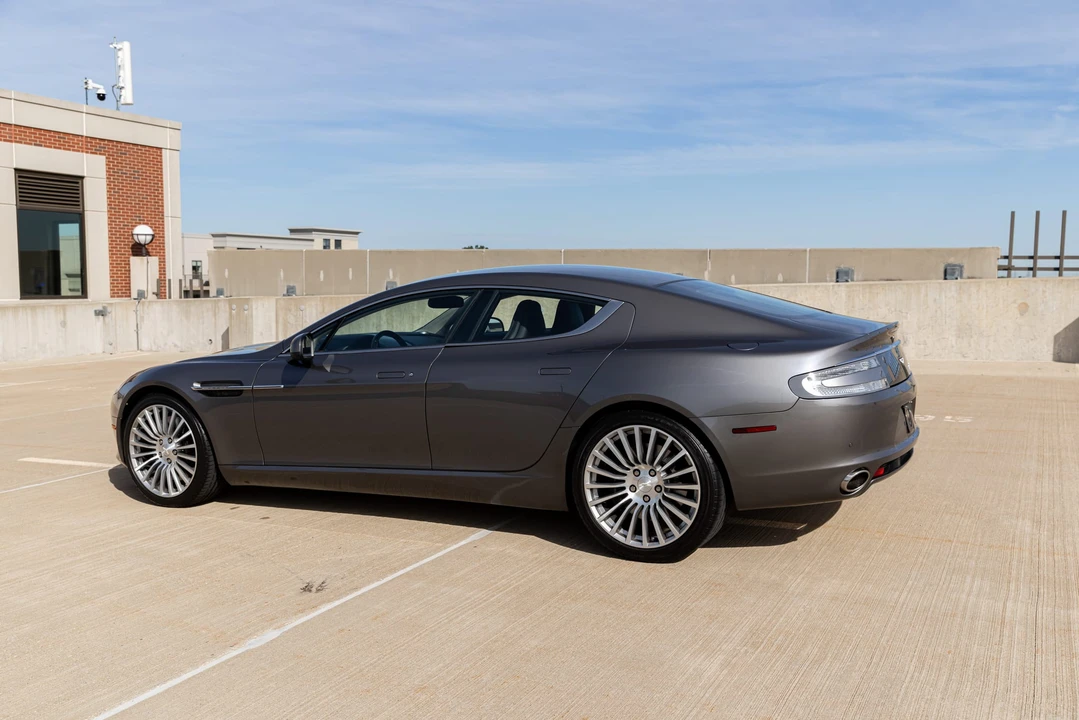 2012 Aston Martin Rapide - Image 31 of 31