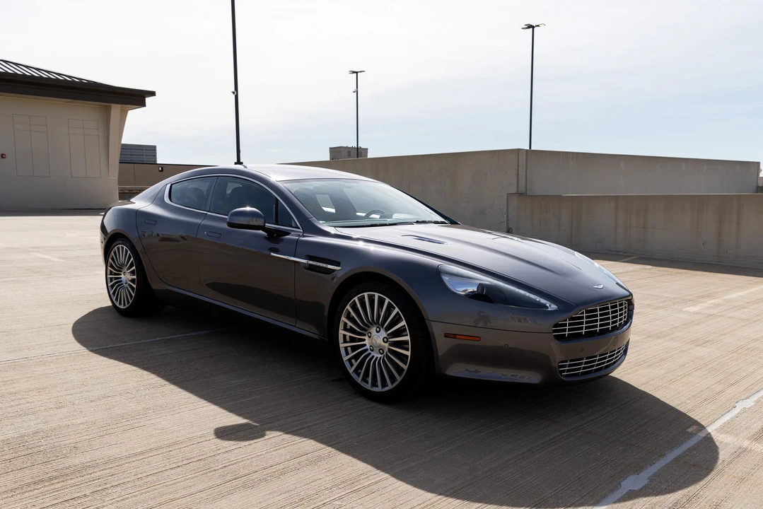2012 Aston Martin Rapide - Image 23 of 31