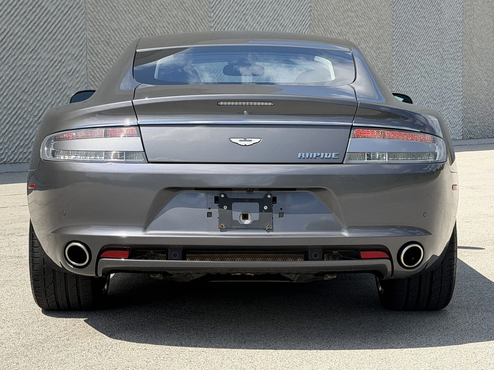 2012 Aston Martin Rapide - Image 11 of 31