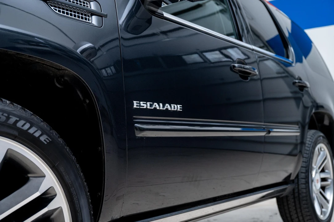 2012 Cadillac Escalade & EXT 3rd Gen - Image 26 of 31