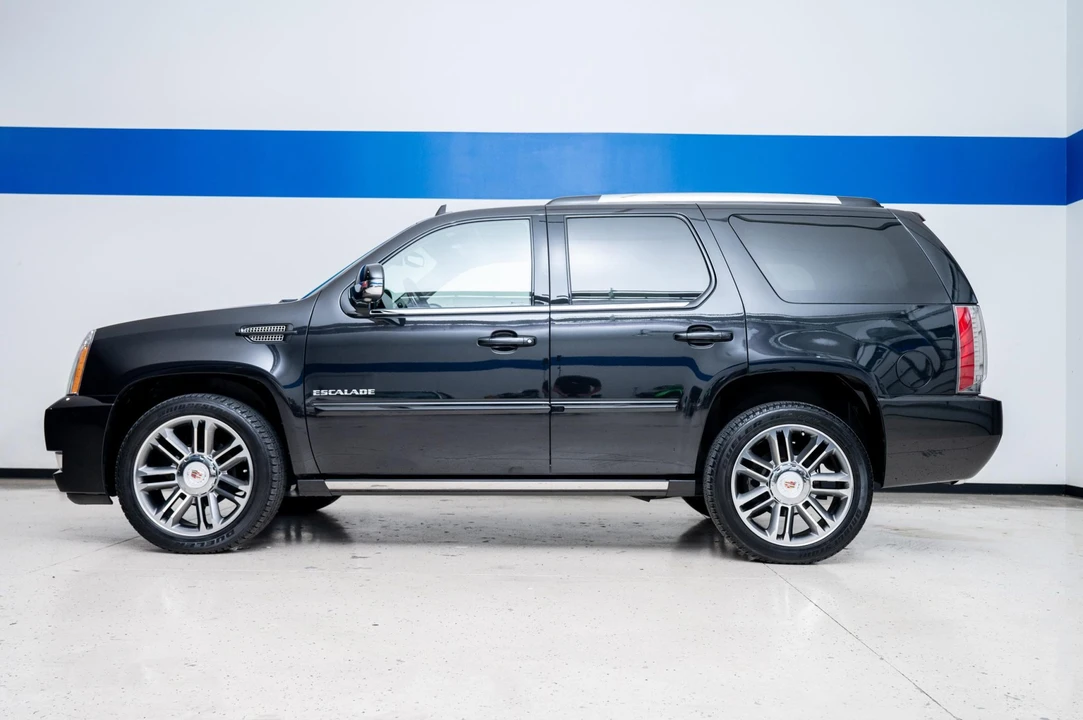 2012 Cadillac Escalade & EXT 3rd Gen - Image 12 of 31