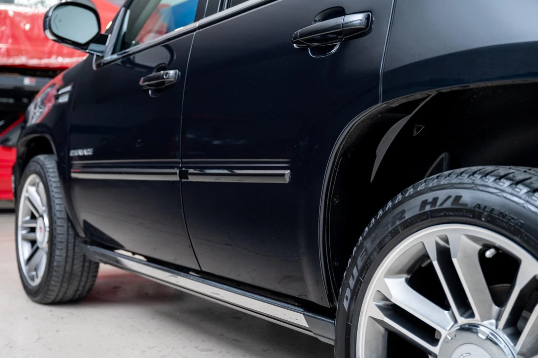 2012 Cadillac Escalade & EXT 3rd Gen - Image 27 of 31