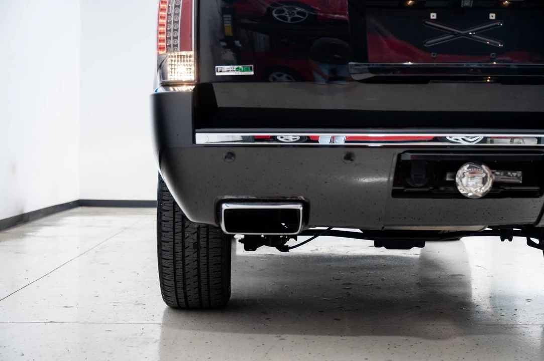 2012 Cadillac Escalade & EXT 3rd Gen - Image 30 of 31