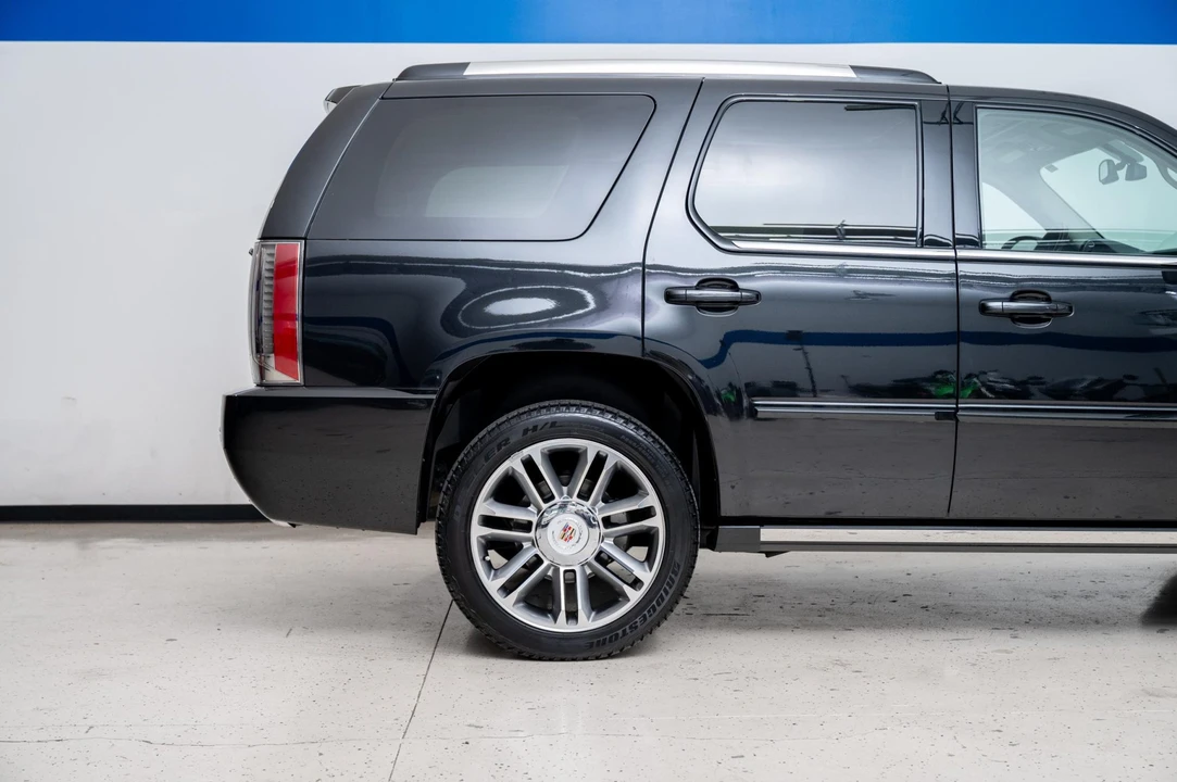 2012 Cadillac Escalade & EXT 3rd Gen - Image 15 of 31
