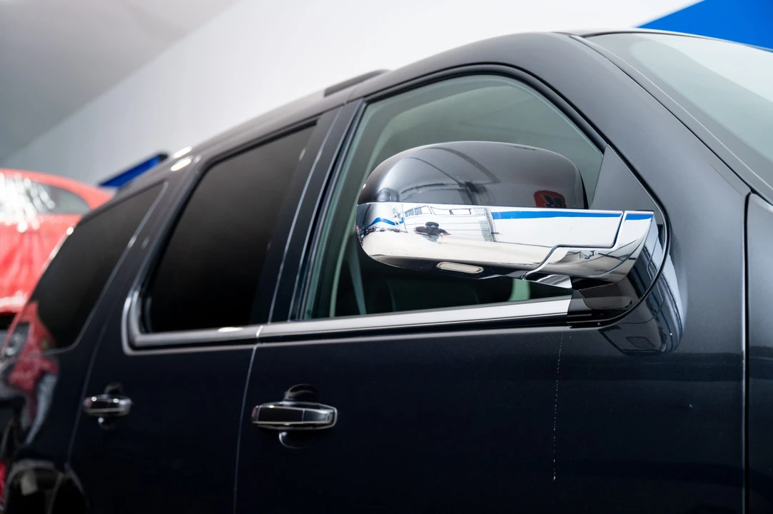 2012 Cadillac Escalade & EXT 3rd Gen - Image 23 of 31