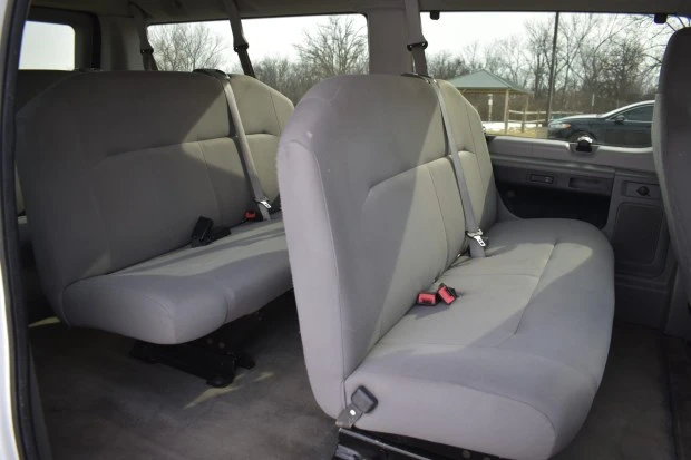 2012 Ford Econoline Van - Image 5 of 8