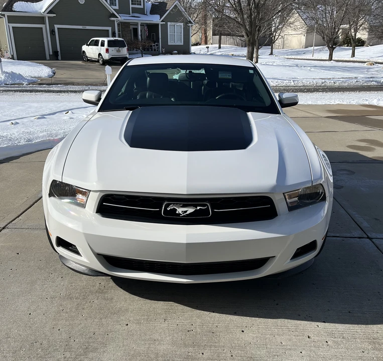 2012 Ford S197 Mustang - Image 3 of 31