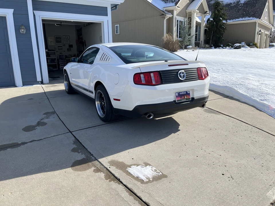 2012 Ford S197 Mustang - Image 7 of 31