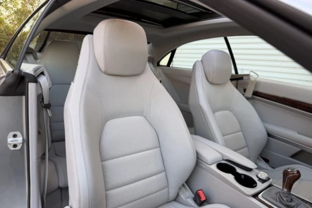 2012 Mercedes-Benz C207/A207 E-Class Coupe & Convertible - Image 4 of 7