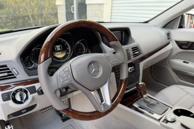 2012 Mercedes-Benz C207/A207 E-Class Coupe & Convertible - Image 5 of 7