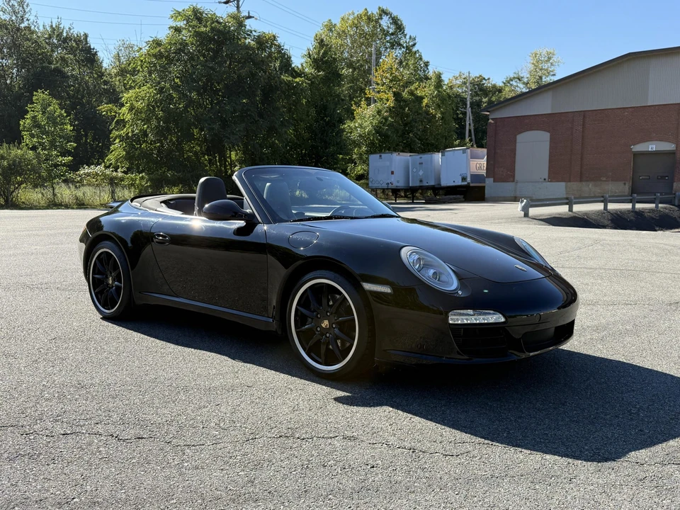 2012 Porsche 997 Carrera - Image 24 of 31