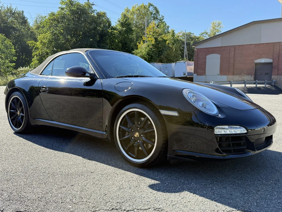 2012 Porsche 997 Carrera - Image 25 of 31