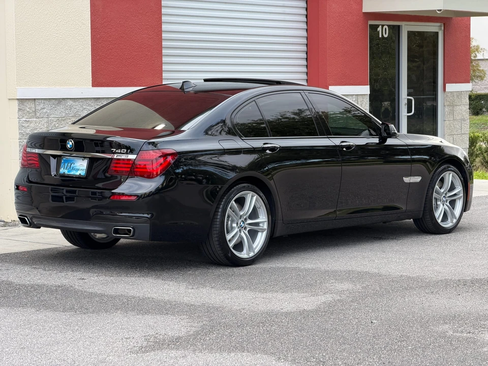 2013 BMW F01/F02 7 Series - Image 15 of 31
