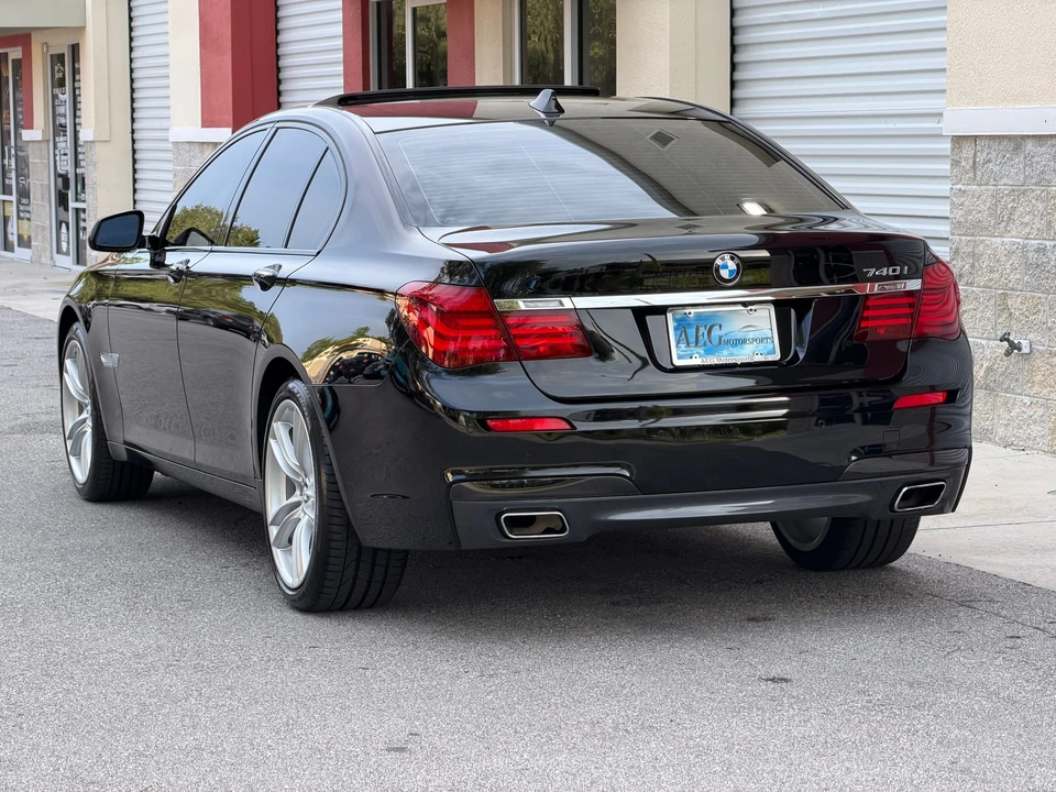 2013 BMW F01/F02 7 Series - Image 11 of 31