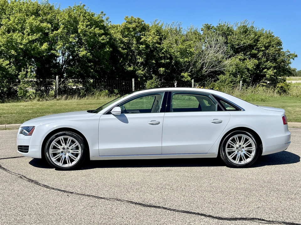 2014 Audi D4 A8 - Image 17 of 31