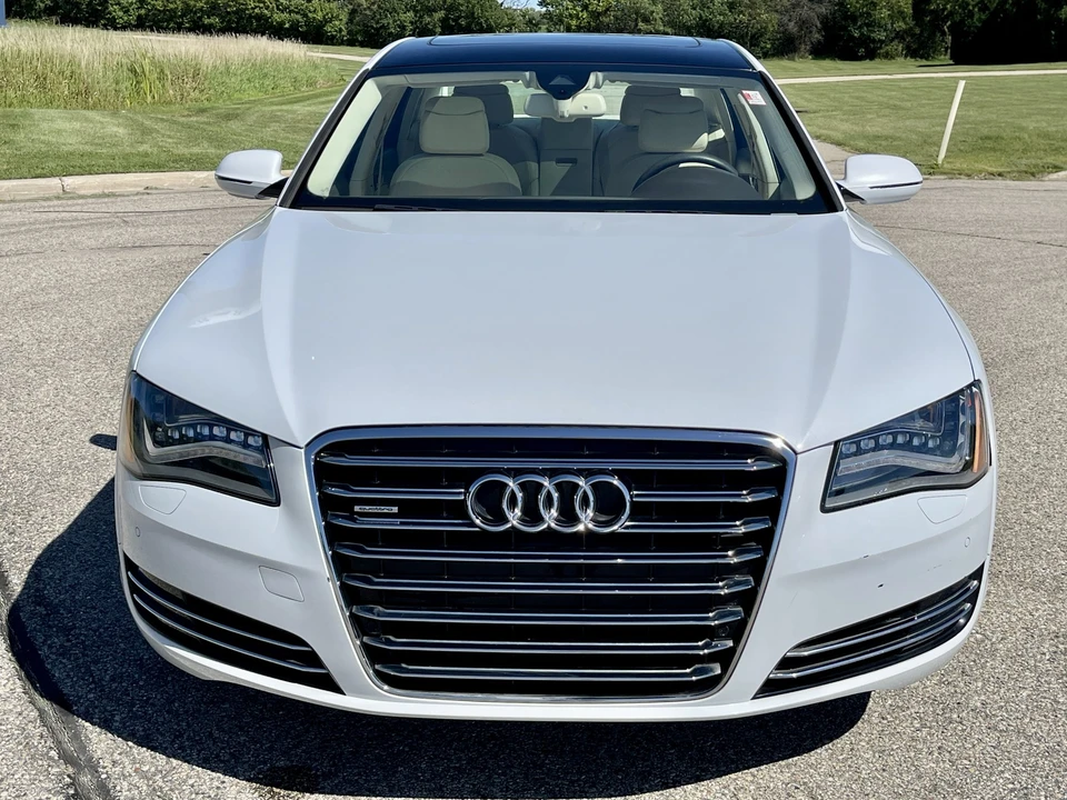 2014 Audi D4 A8 - Image 10 of 31