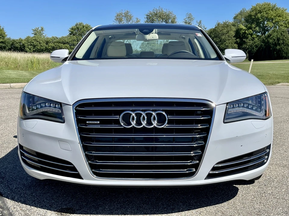 2014 Audi D4 A8 - Image 9 of 31