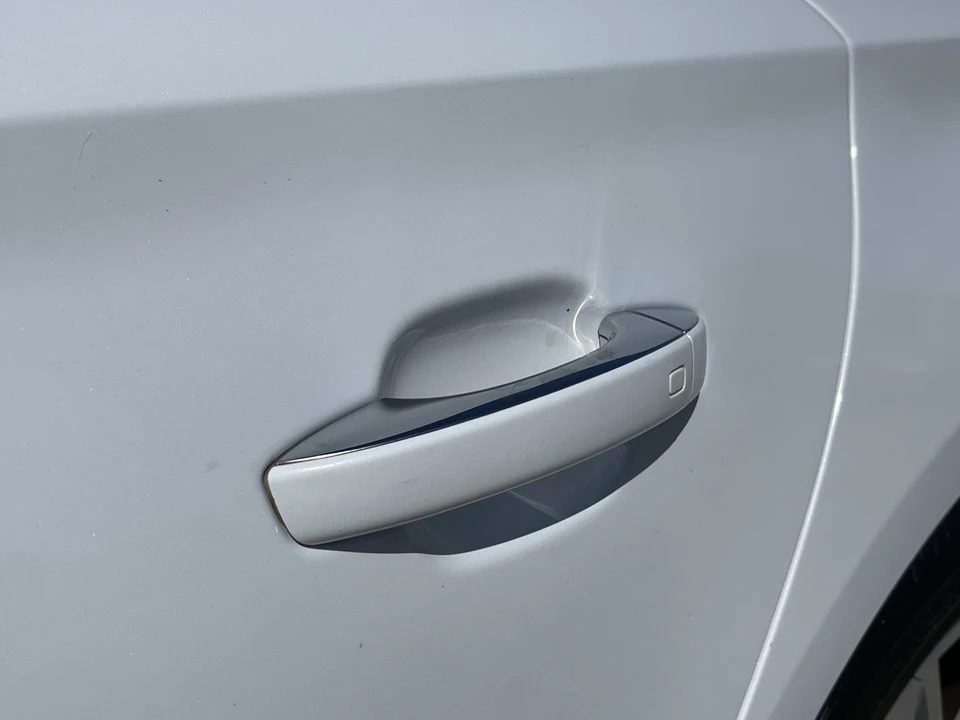2014 Audi D4 A8 - Image 31 of 31