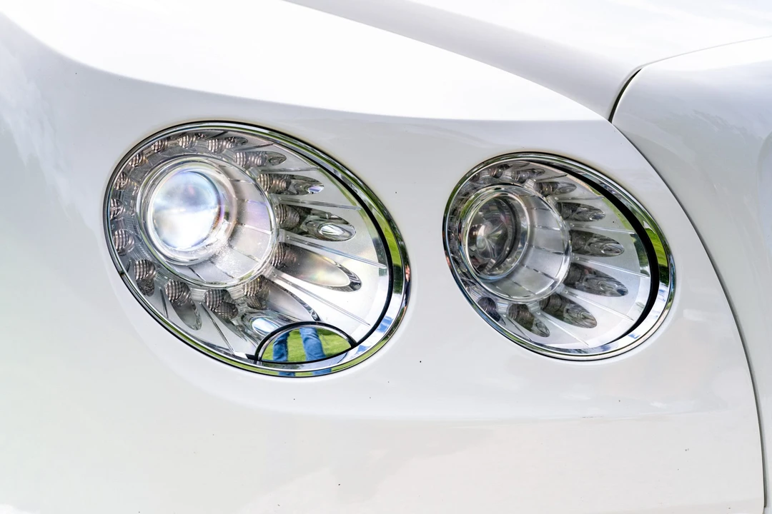 2014 Bentley Continental - Image 13 of 31