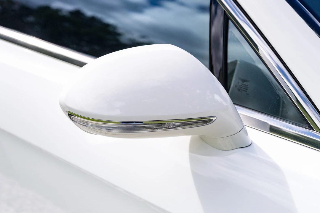 2014 Bentley Continental - Image 25 of 31