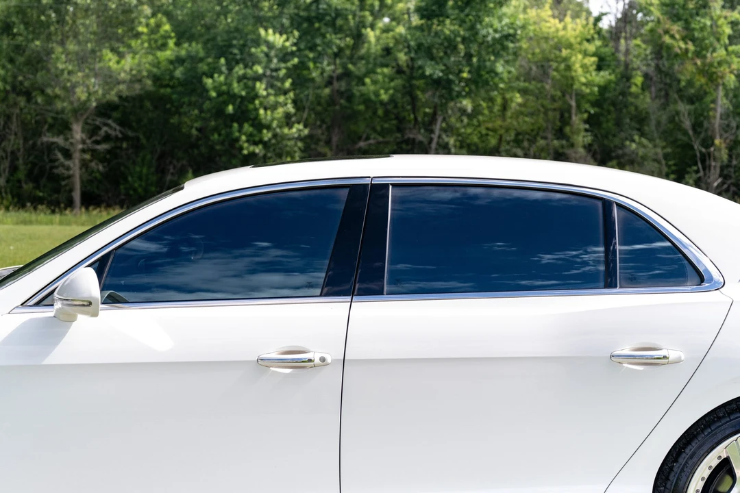 2014 Bentley Continental - Image 23 of 31