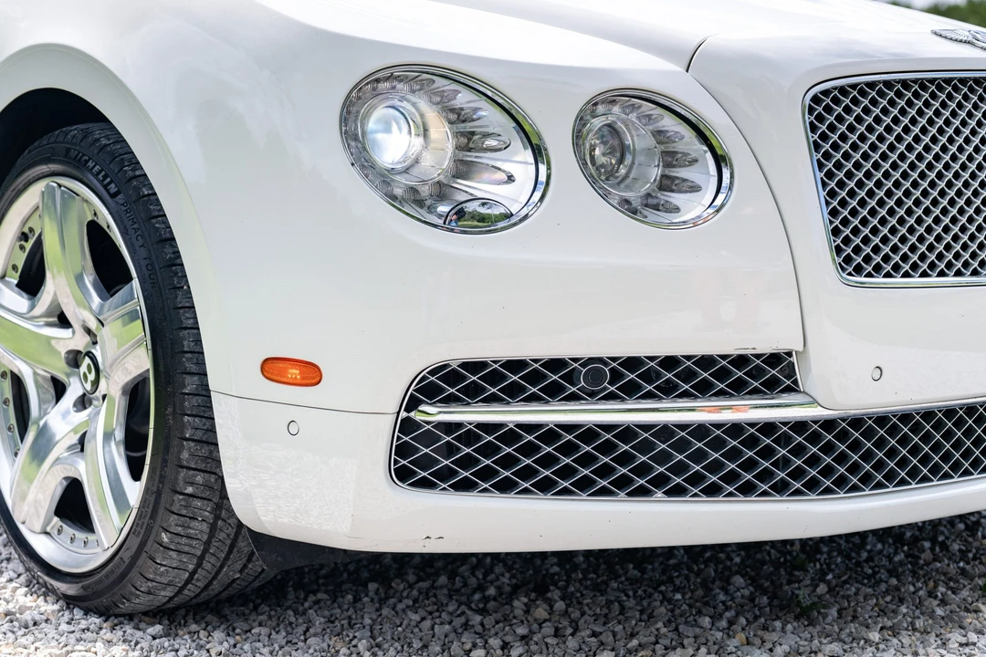 2014 Bentley Continental - Image 11 of 31