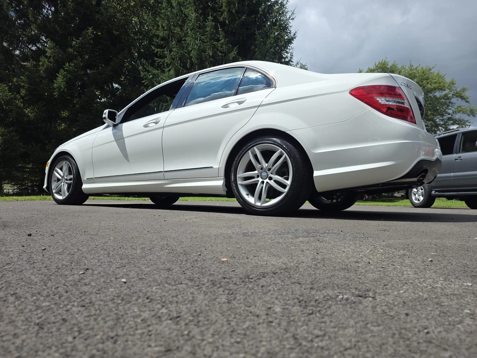 2014 Mercedes-Benz W204 C-Class - Image 21 of 31
