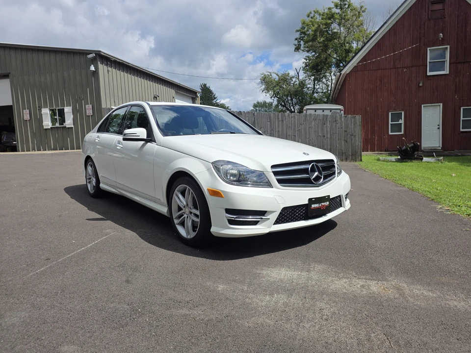 2014 Mercedes-Benz W204 C-Class - Image 6 of 31