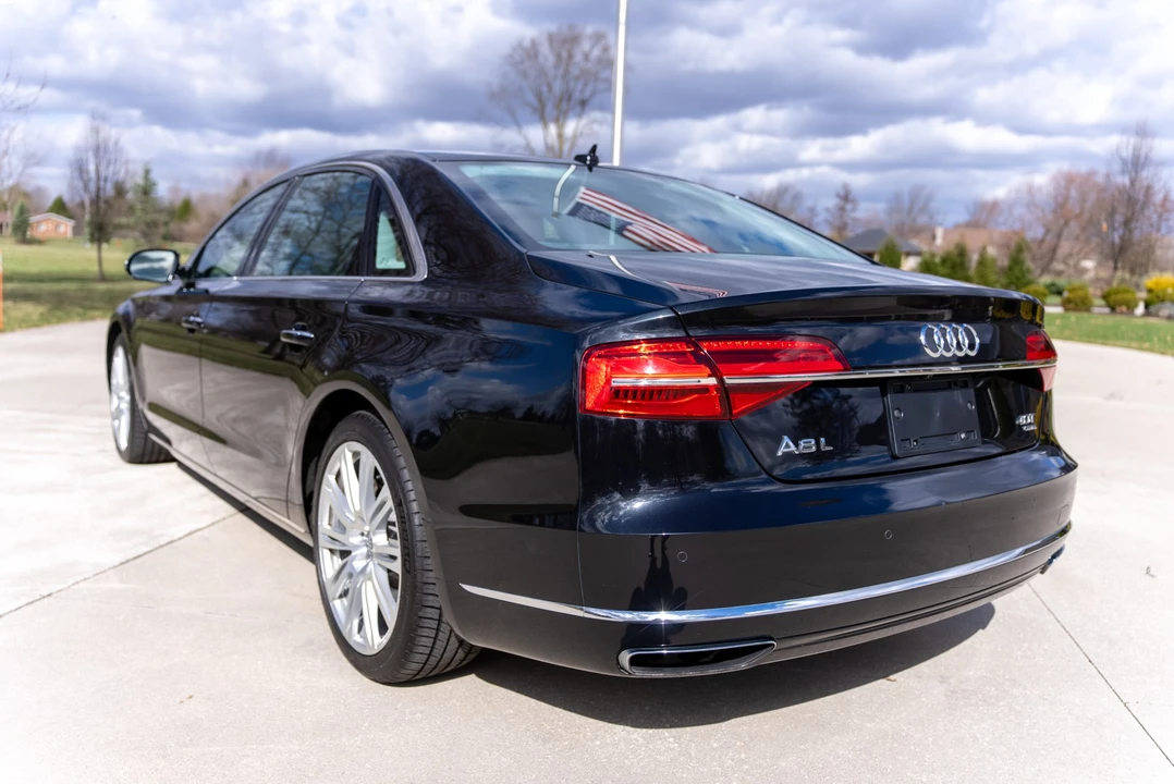 2015 Audi D4 A8 - Image 30 of 31