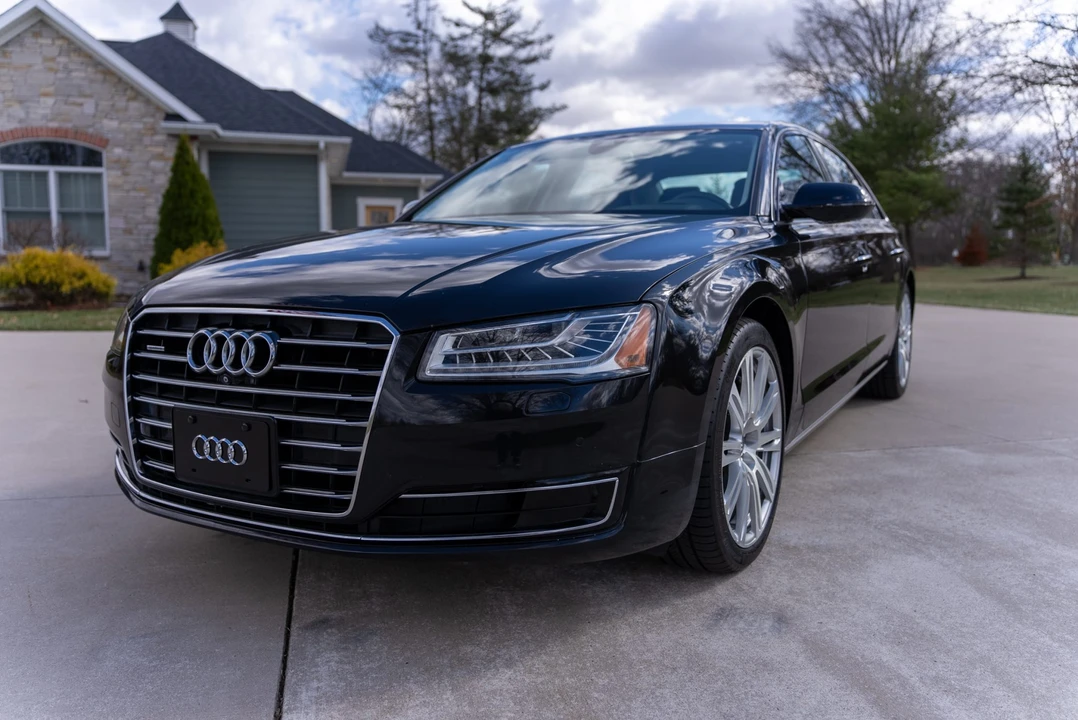 2015 Audi D4 A8 - Image 7 of 31