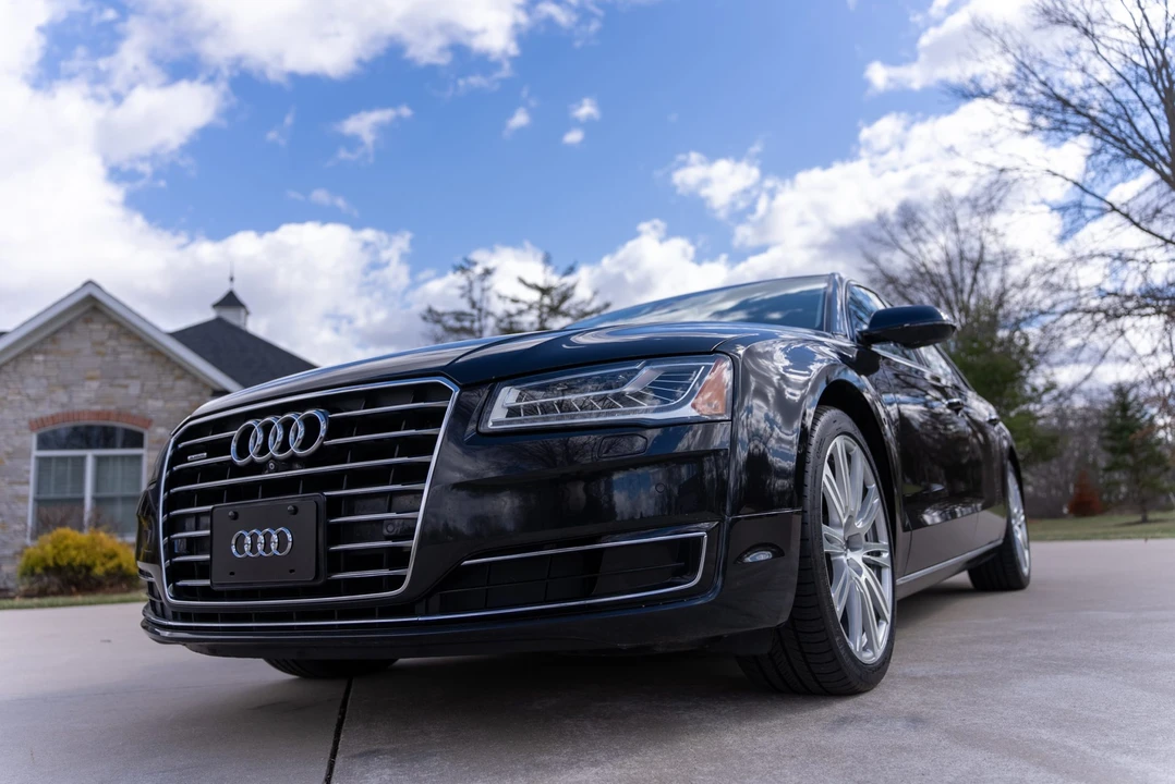2015 Audi D4 A8 - Image 6 of 31