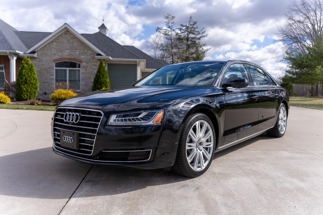 2015 Audi D4 A8 - Image 5 of 31
