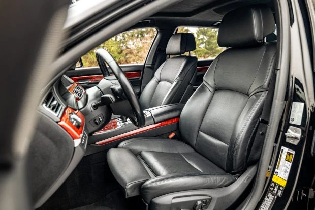2015 BMW Alpina B7 - Image 4 of 8