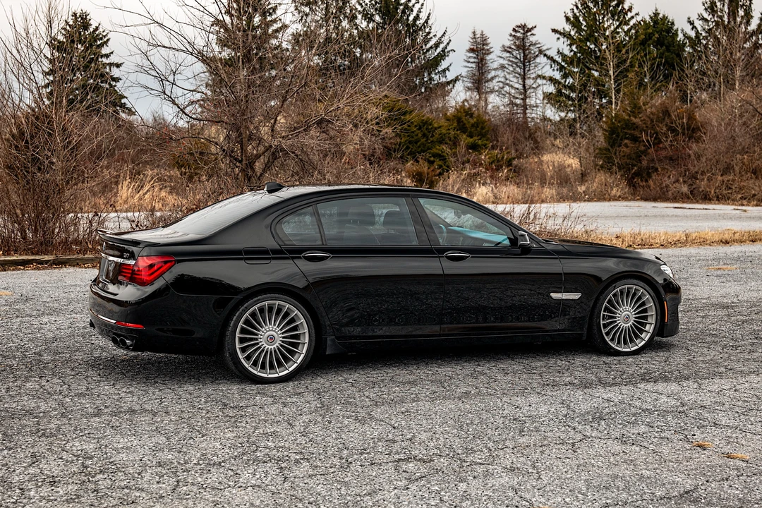 2015 BMW Alpina B7 - Image 18 of 31