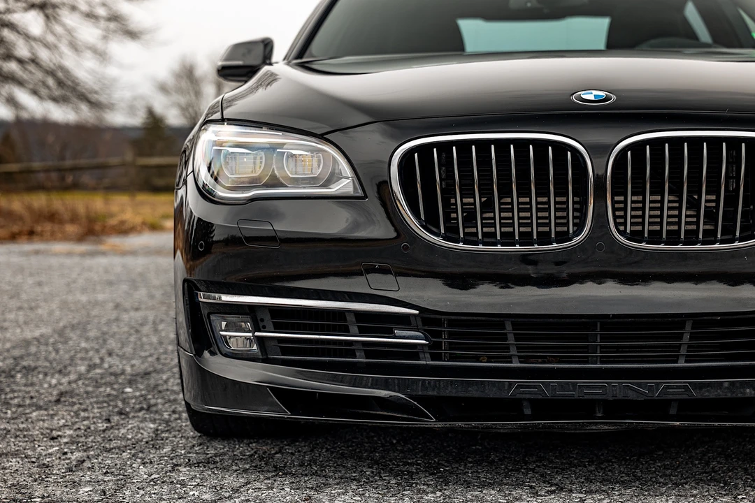 2015 BMW Alpina B7 - Image 25 of 31