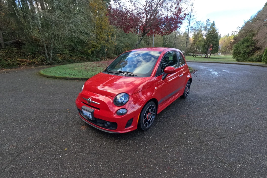 2015 Fiat Abarth 500 - Image 3 of 31
