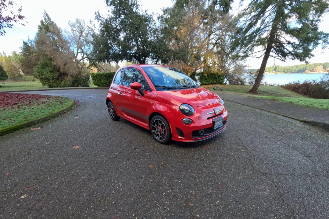 2015 Fiat Abarth 500 - Image 17 of 31