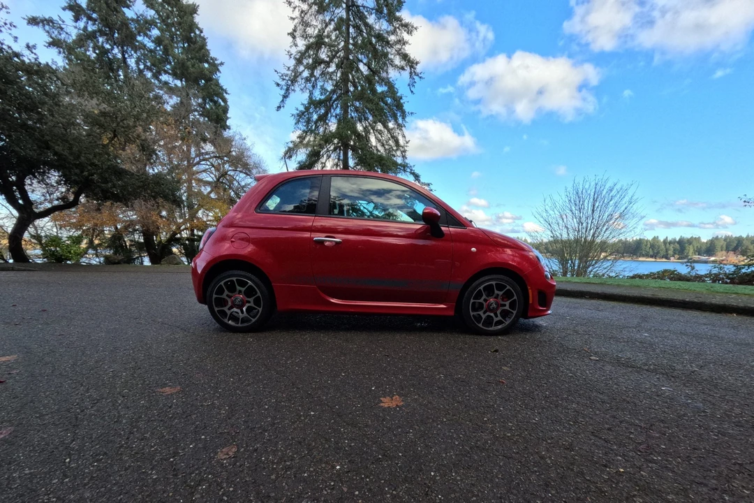 2015 Fiat Abarth 500 - Image 16 of 31