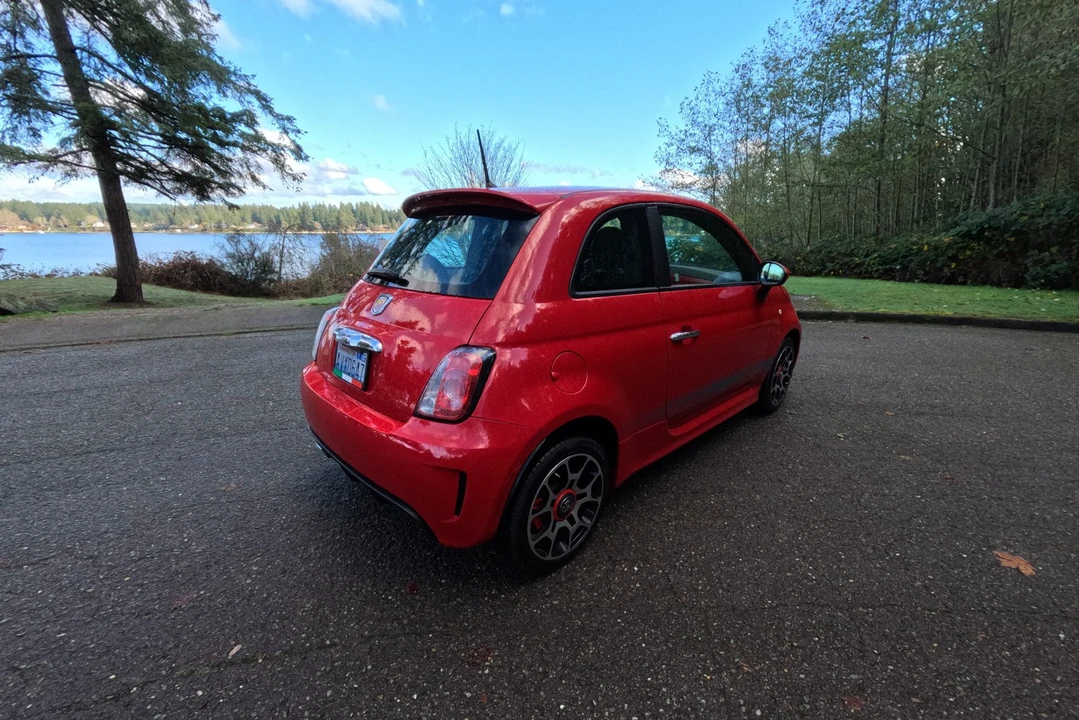 2015 Fiat Abarth 500 - Image 12 of 31