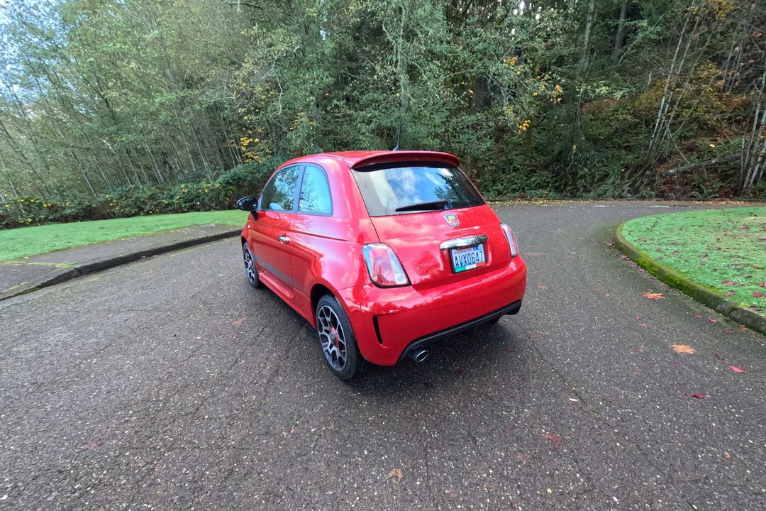 2015 Fiat Abarth 500 - Image 7 of 31