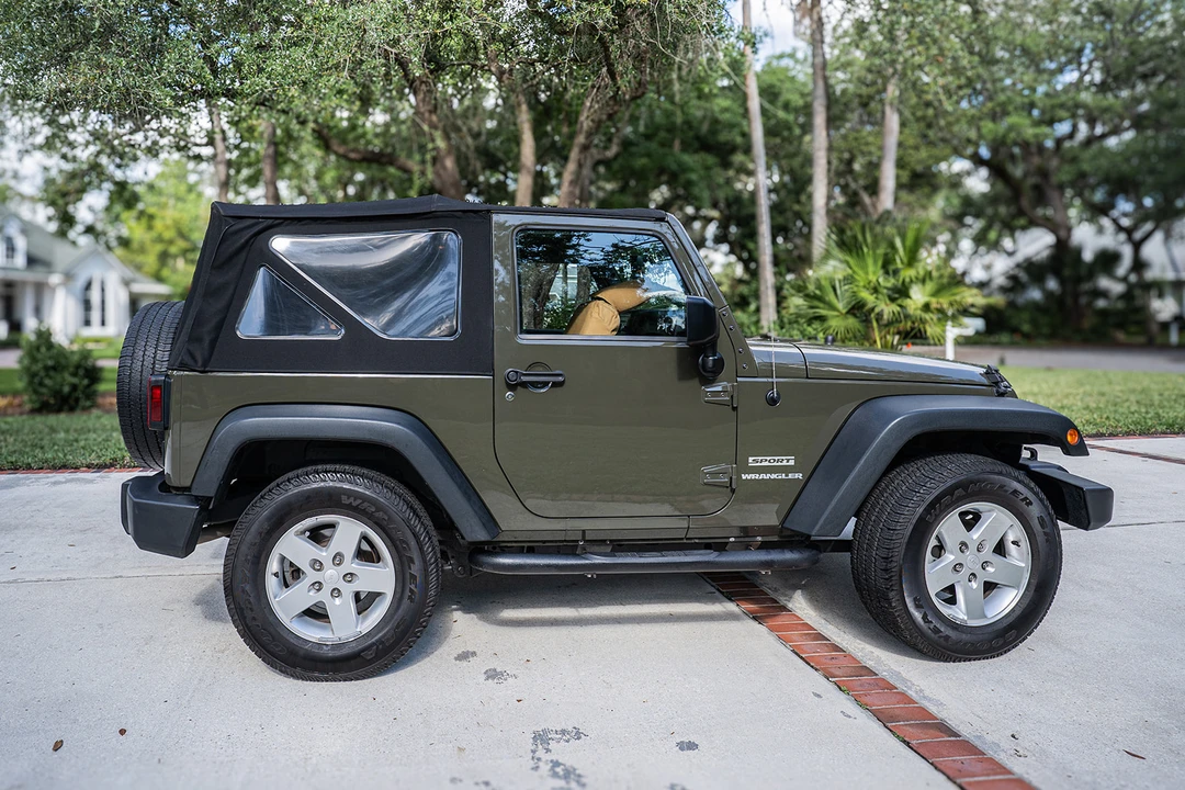 2015 Jeep JK Wrangler - Image 5 of 31