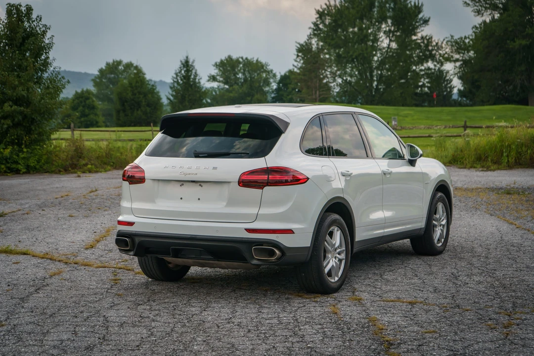 2015 Porsche 958 Cayenne Diesel - Image 16 of 31