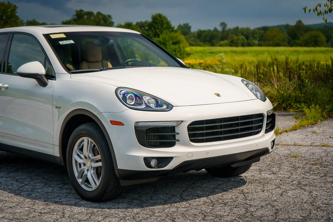 2015 Porsche 958 Cayenne Diesel - Image 28 of 31