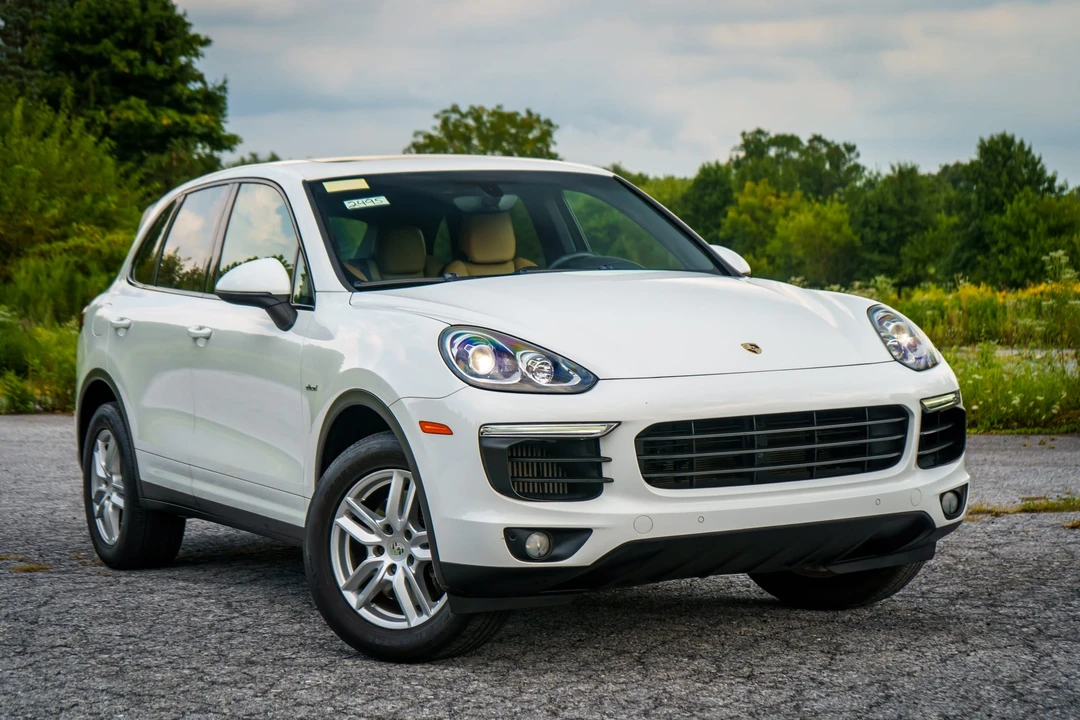 2015 Porsche 958 Cayenne Diesel - Image 25 of 31
