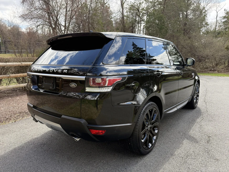 2016 Land Rover Range Rover Sport L494 - Image 15 of 21