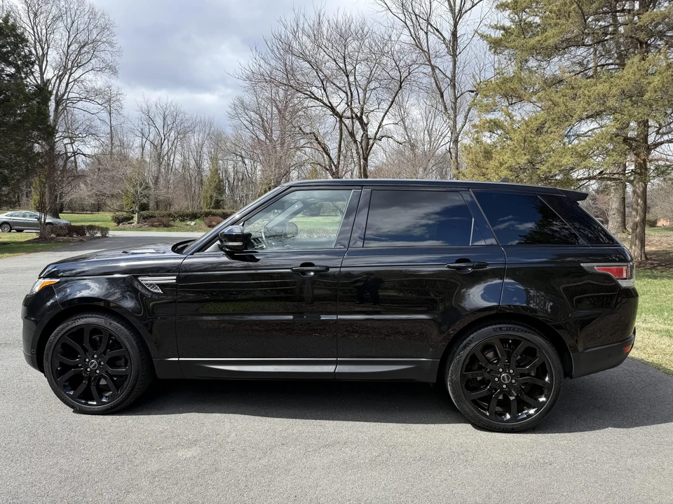 2016 Land Rover Range Rover Sport L494 - Image 10 of 21