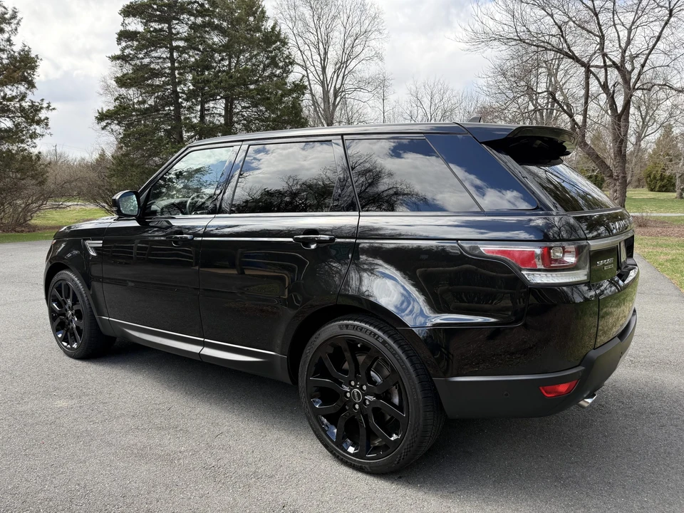 2016 Land Rover Range Rover Sport L494 - Image 11 of 21
