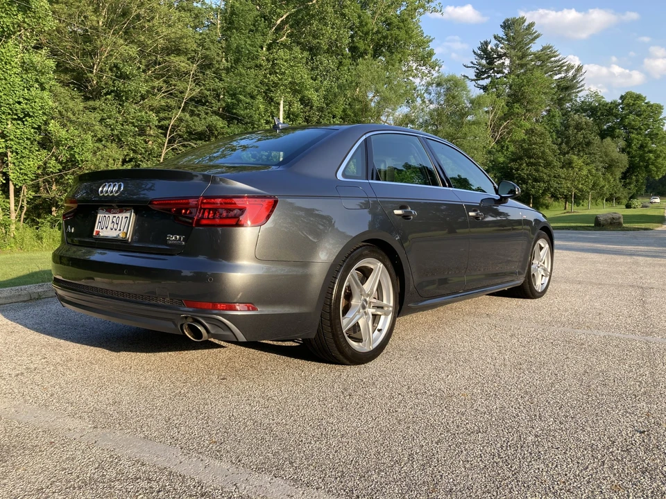 2017 Audi B9 A4 - Image 16 of 31