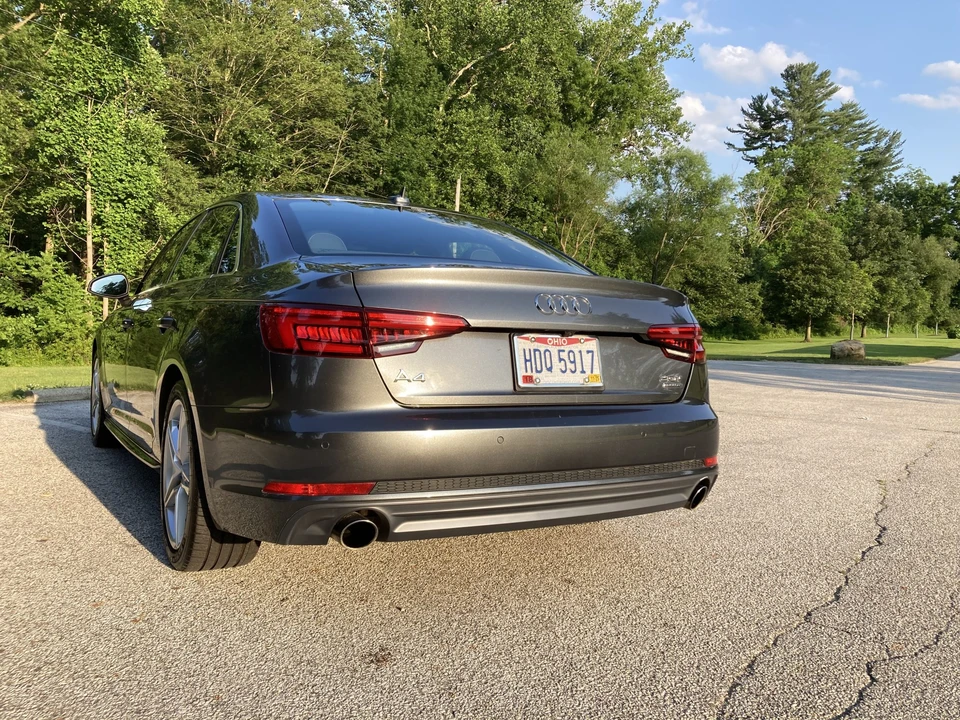 2017 Audi B9 A4 - Image 19 of 31